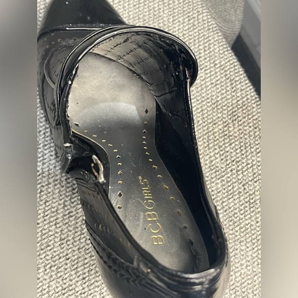 BCBGirls Black Heels Classic Elegance - Picture 13 of 16